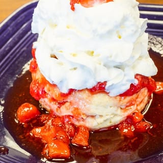 STRAWBERRY SHORTCAKE