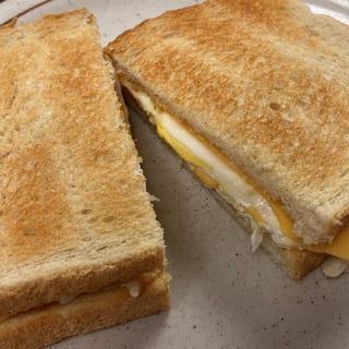 FRIED EGG SANDWICH