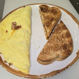 MEAT LOVERS OMELET