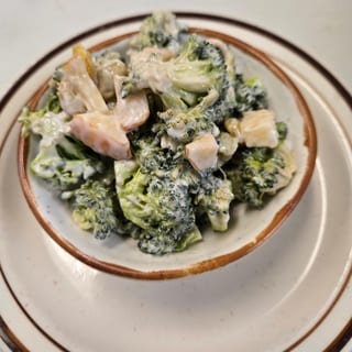 BROCCOLI SALAD